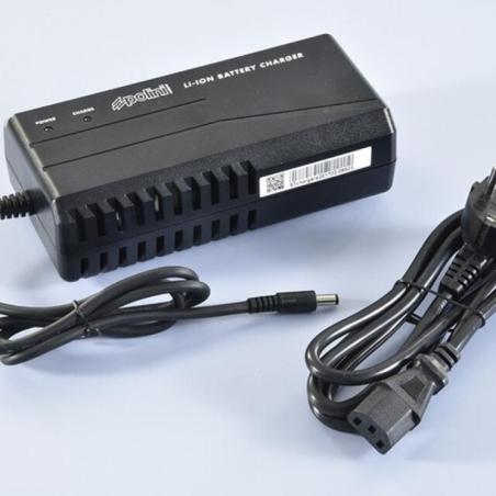 POLINI 955.830.002 : Cargador de batería POLINI EP3 OEM UE (220V)