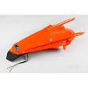 UFO KT04070-127 : Guardabarros trasero con portamatrículas LED UFO KTM naranja KT04070-127